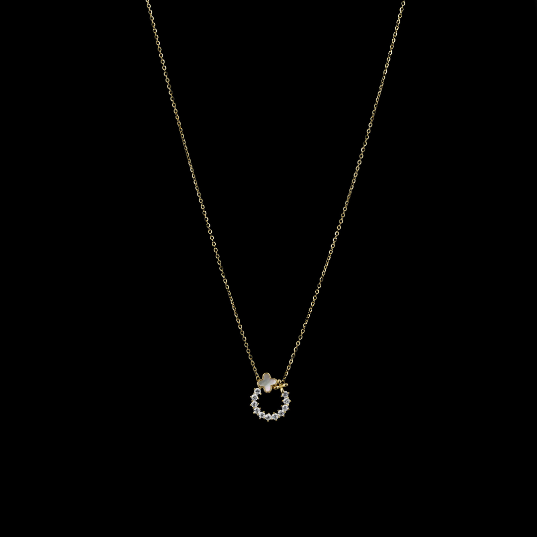Circular Pendant Necklace
